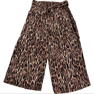 T Tahari Tie Waist Cropped Pants